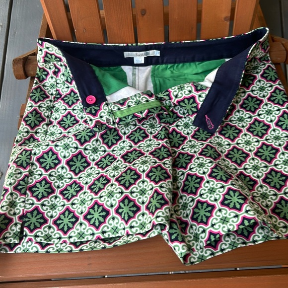 Boden Geometric Patterned Women Shorts - Picture 1 of 4